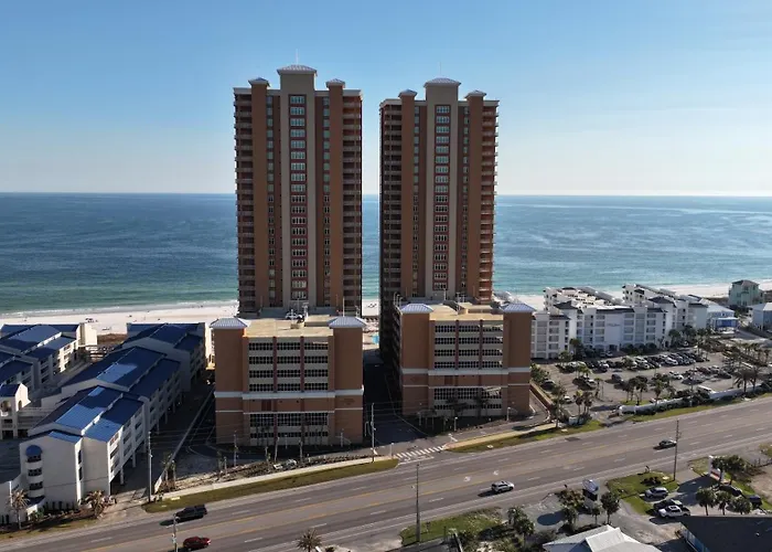 Phoenix Gulf Towers 905 Apartment *
