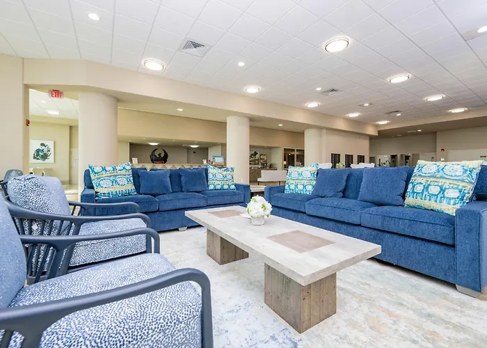 Phoenix Gulf Towers 905 Apartment